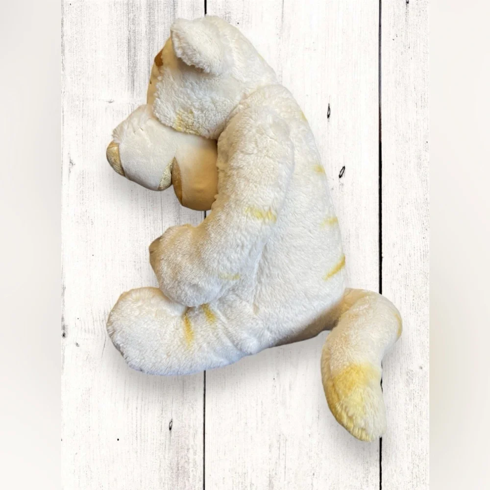 Disney Store 18” TIGGER Winnie the Pooh Christmas Cream Gold Bow Plush Toy - Picture 5 of 9